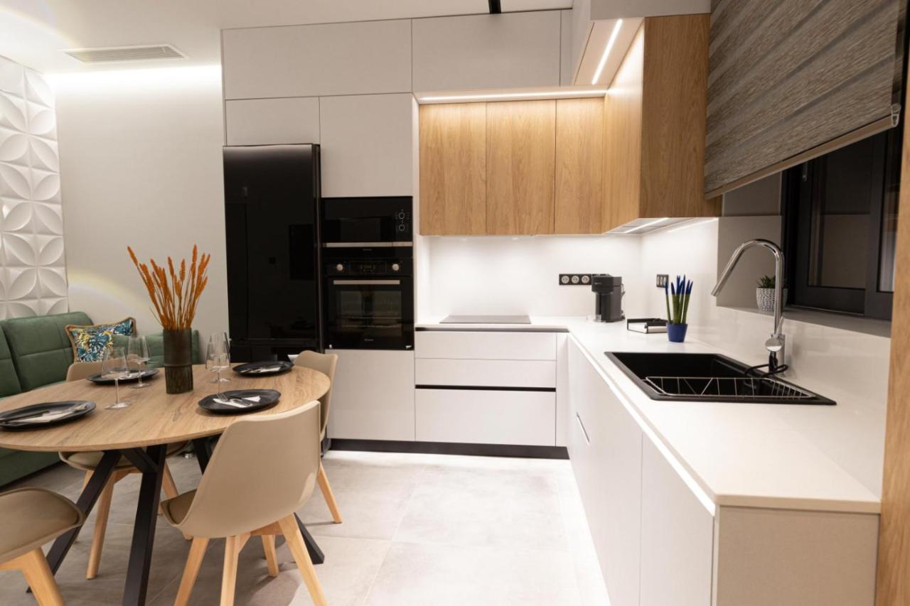 Billmar Luxury Apartment In The Center Of Gythio Esterno foto